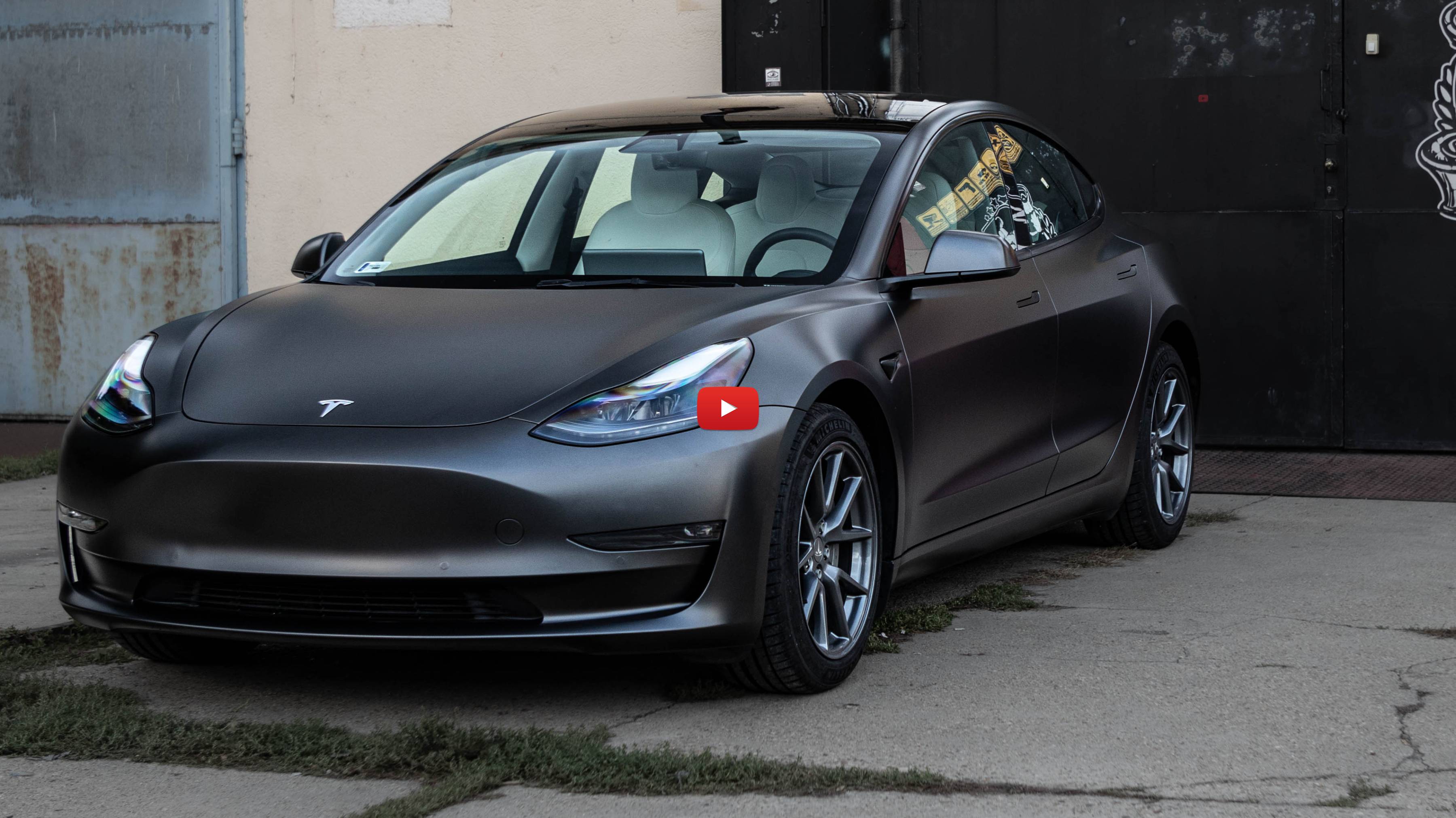 Model 3 2019 szatén apolló szürke Tesla fóliázás - Teckwrap Apollo Grey SMT06 Teslafólia videó