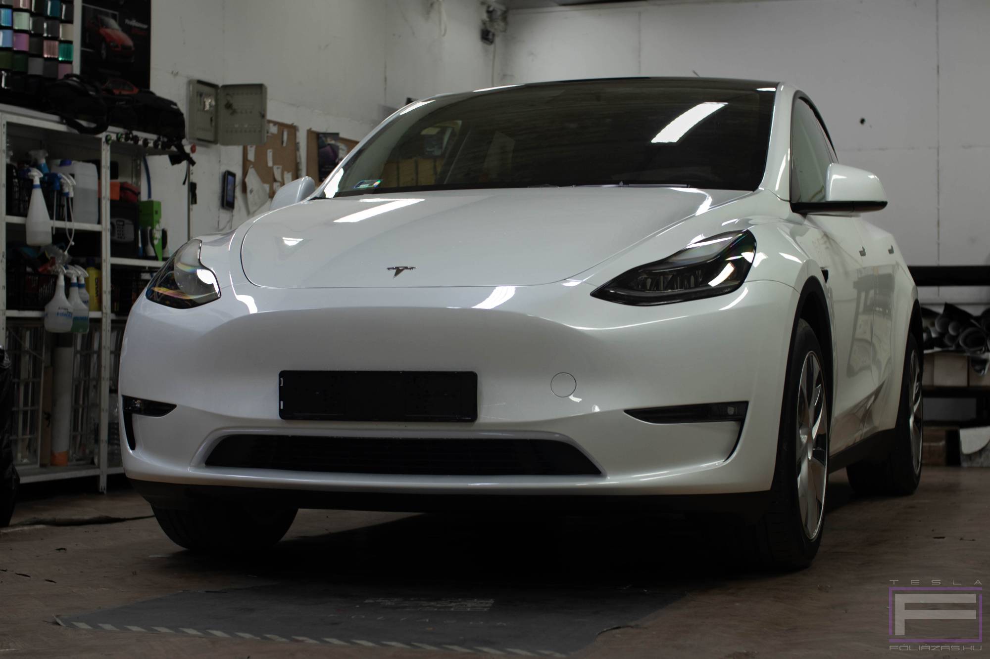 Model Y 2023 fényes lila-arany-bordó flip-flop Teslafóliázás - Teckwrap Violet Sunrise RD14-HD Tesla fólia eredeti állapot